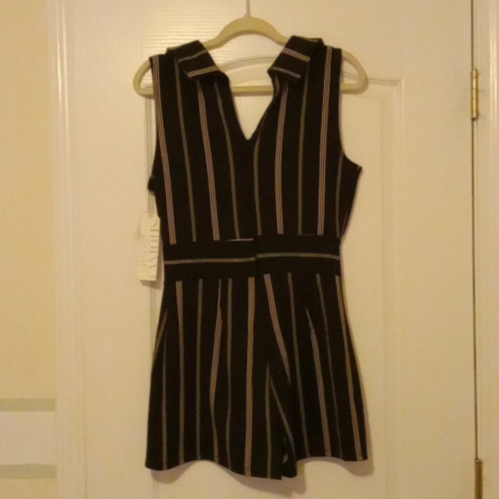 Romper - Picture 2 of 3